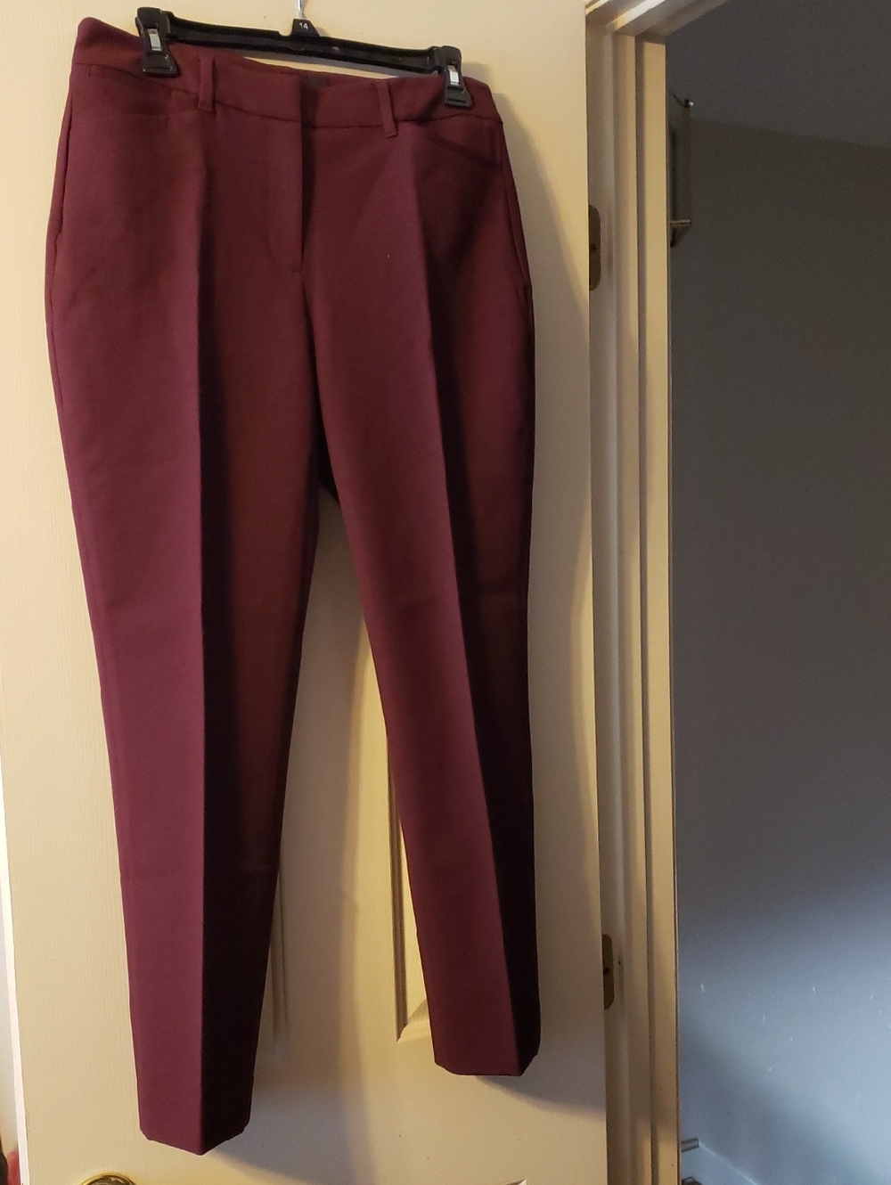 White House Black Market Maroon Slim Ankle Pants Size 4